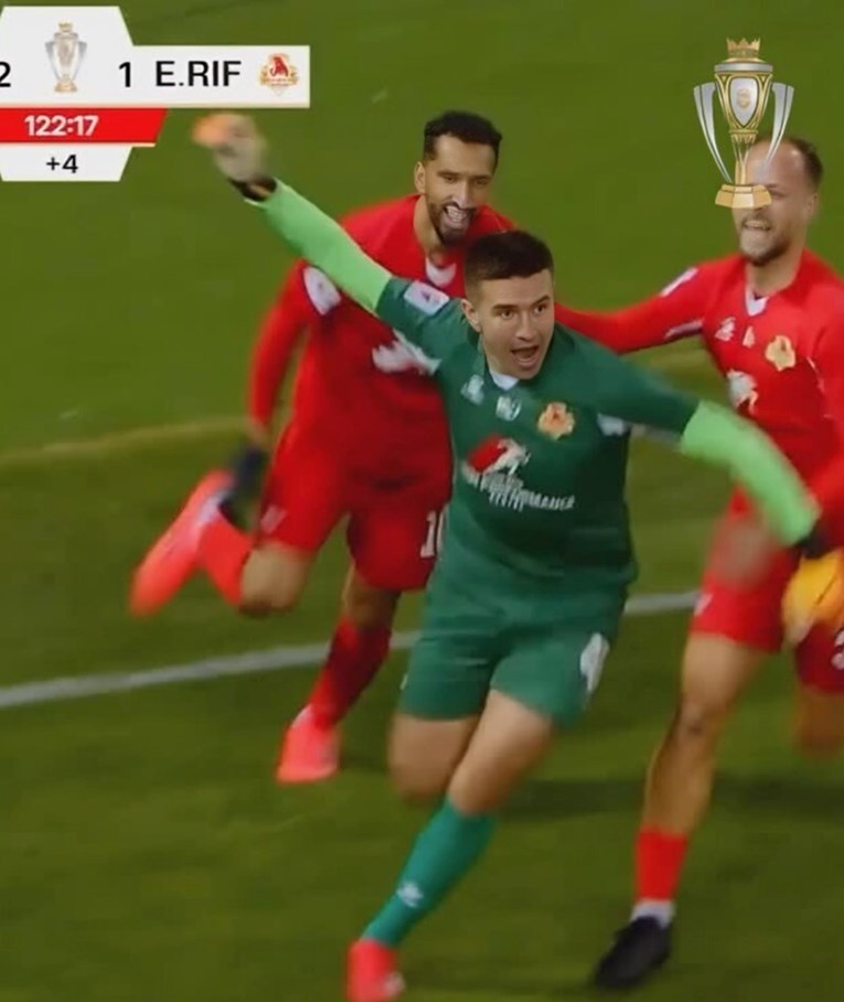VIDEO Bivši golman Hajduka zabio u 122. minuti