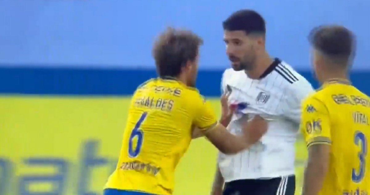 VIDEO Srpski napadač dao dva gola u četiri minute pa se zamalo potukao sa suparnikom