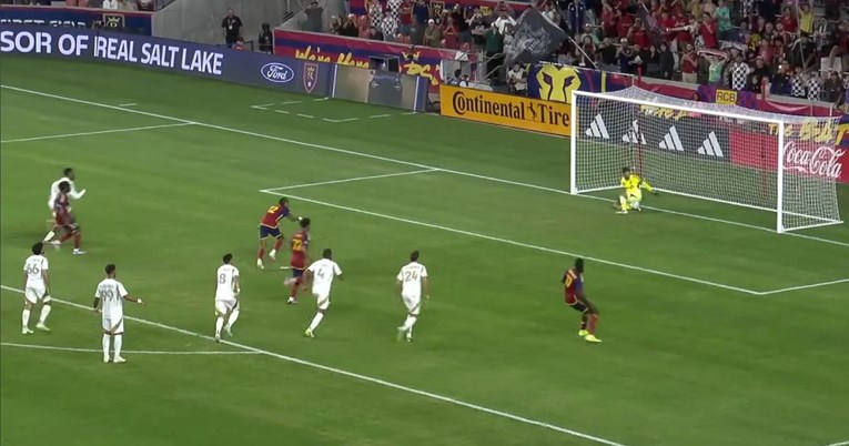 VIDEO Jednu od najčudnijih obrana penala izveo je Lloris