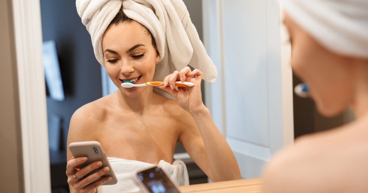 Zbog TikToka hitno kod zubara: Pojavili se trendovi koji trajno oštećuju zube