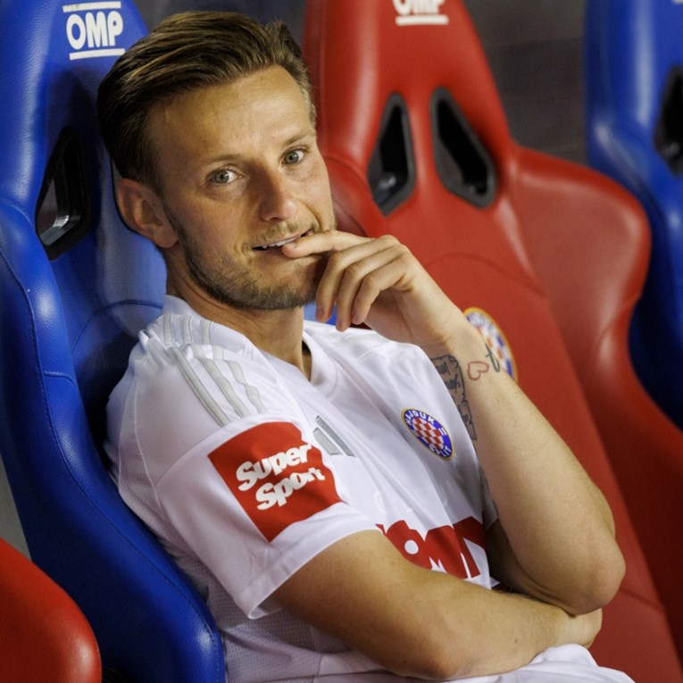 Rakitićeva ponoćna objava nakon što se rasplakao: Hvala na podršci