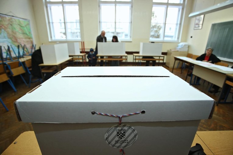 Hrvati u Kanadi neće moći glasati na izborima