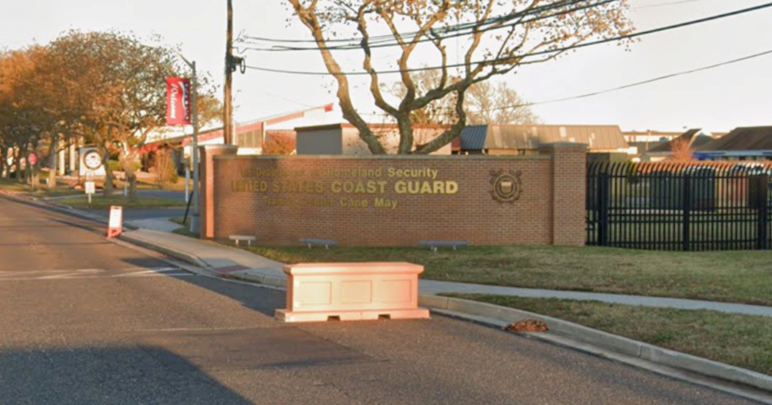 U centru Obalne straže SAD-a nacrtana svastika, pokrenuta istraga