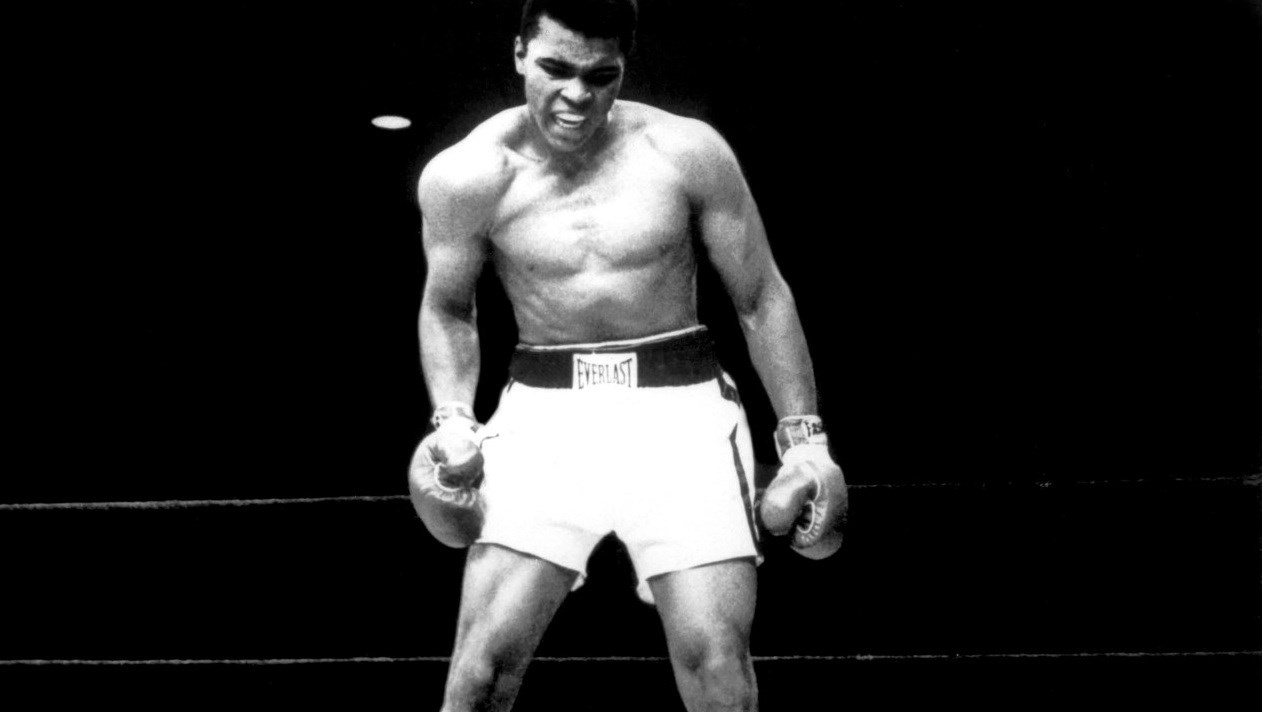 Odbio je sudjelovati u Vijetnamskom ratu. Bio je najveći u ringu i izvan njega