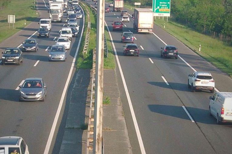 Jutros gužve na cestama, zatvoren dio Jadranske magistrale zbog vjetra