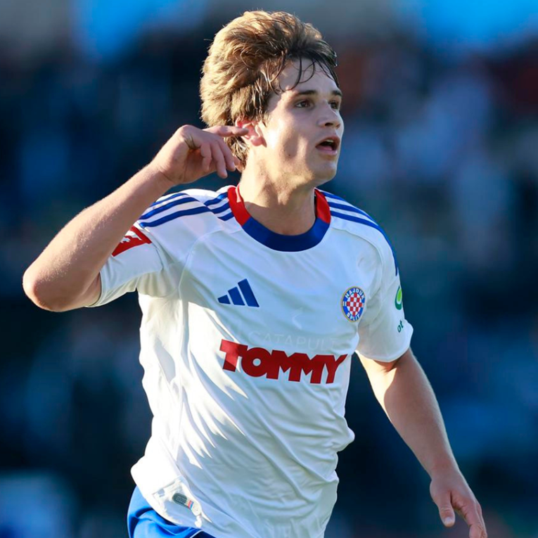 Pukštas: Znam priče o navijačima Hajduka. Iskopali su na terenu 11 grobova za igrače