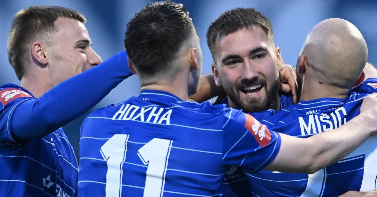 UŽIVO Dinamo je pred pobjedom na proslavi titule