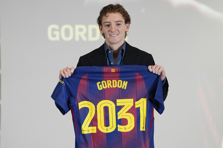 Barca može platiti 90 milijuna, Evertonu 12 milijuna. Detalji prvog velikog transfera