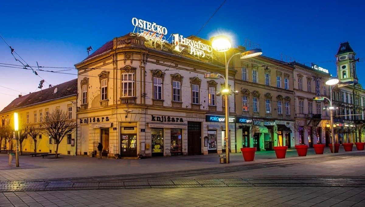 Osijekom lete dronovi s termovizijskim kamerama, neki ljudi misle da ih špijuniraju