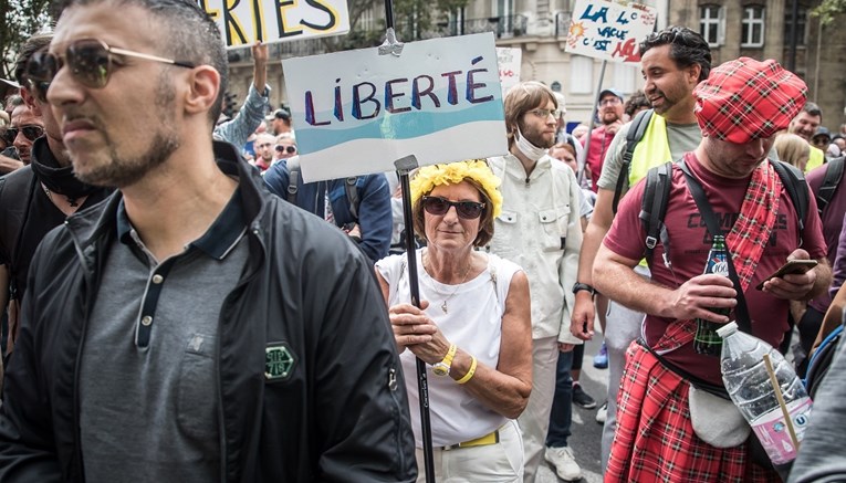 U Francuskoj se treći vikend zaredom očekuju veliki prosvjedi protiv koronamjera