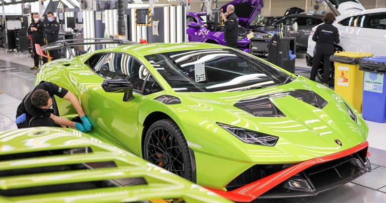 Sindikati se izborili: U Lamborghiniju će se raditi dan manje, a zarađivat će se više