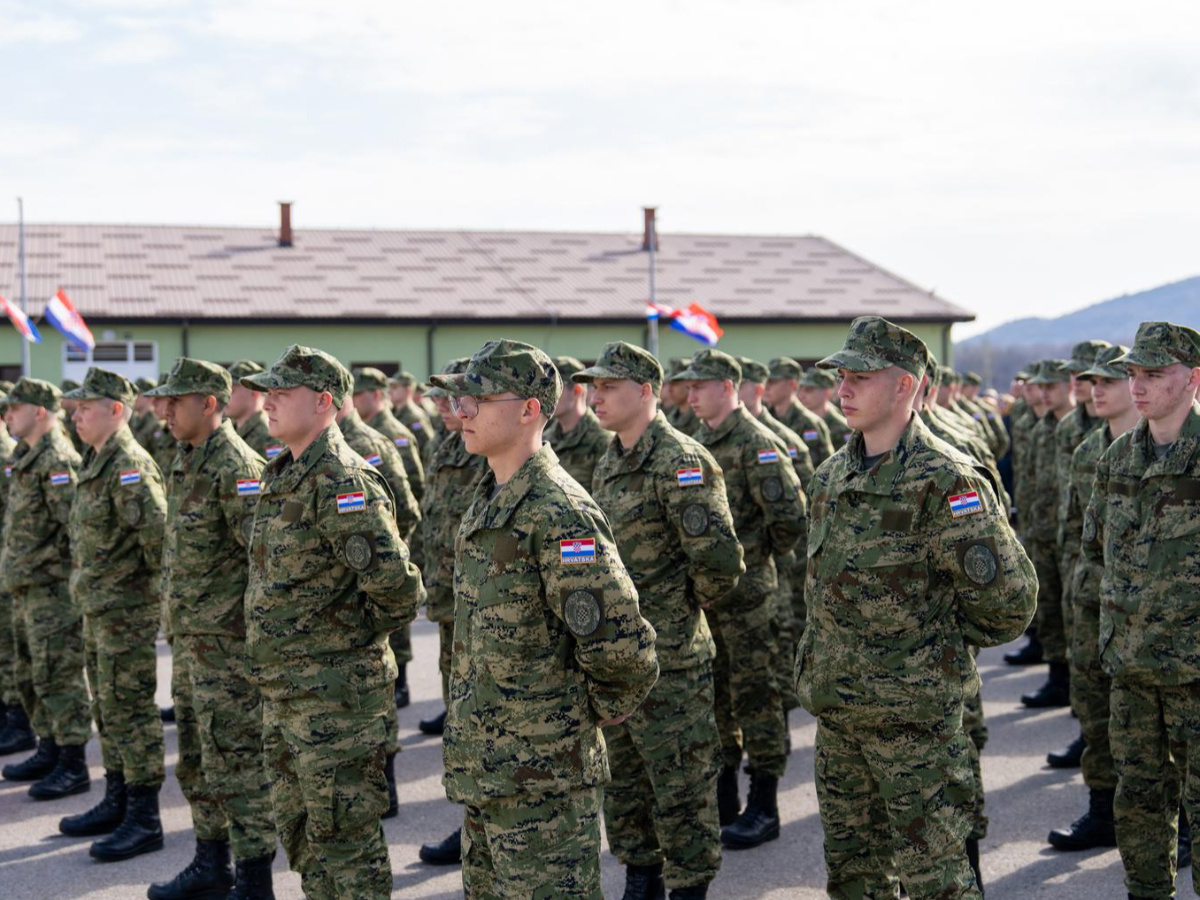 Još jedan bolesni ročnik poslan kući. "Resursi u vojarni su vrlo ograničeni"