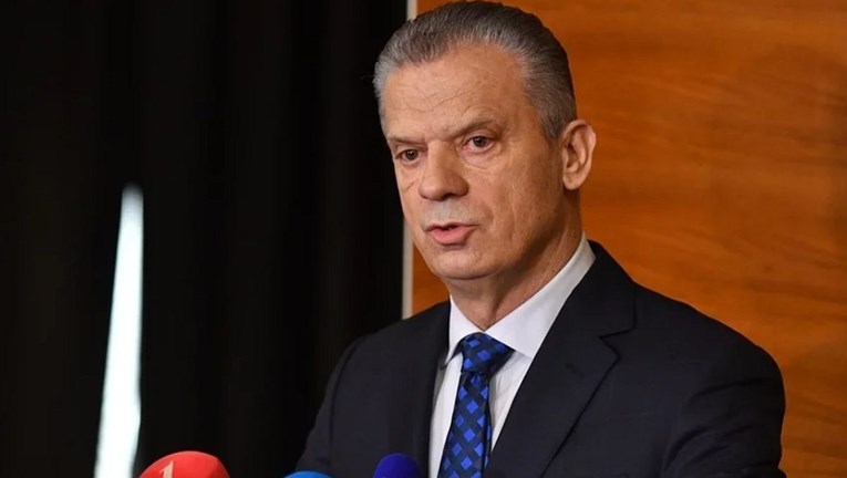 Ministar sigurnosti BiH: BiH ne može podnijeti 10.000 migranata