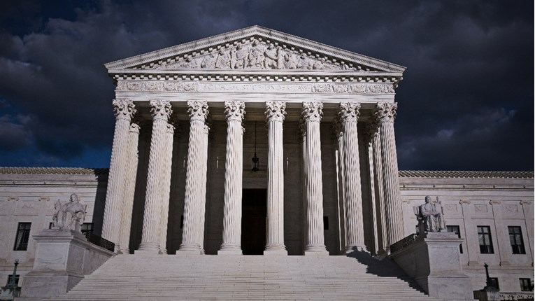 Američki Vrhovni sud u utorak ima saslušanje o Obamacareu
