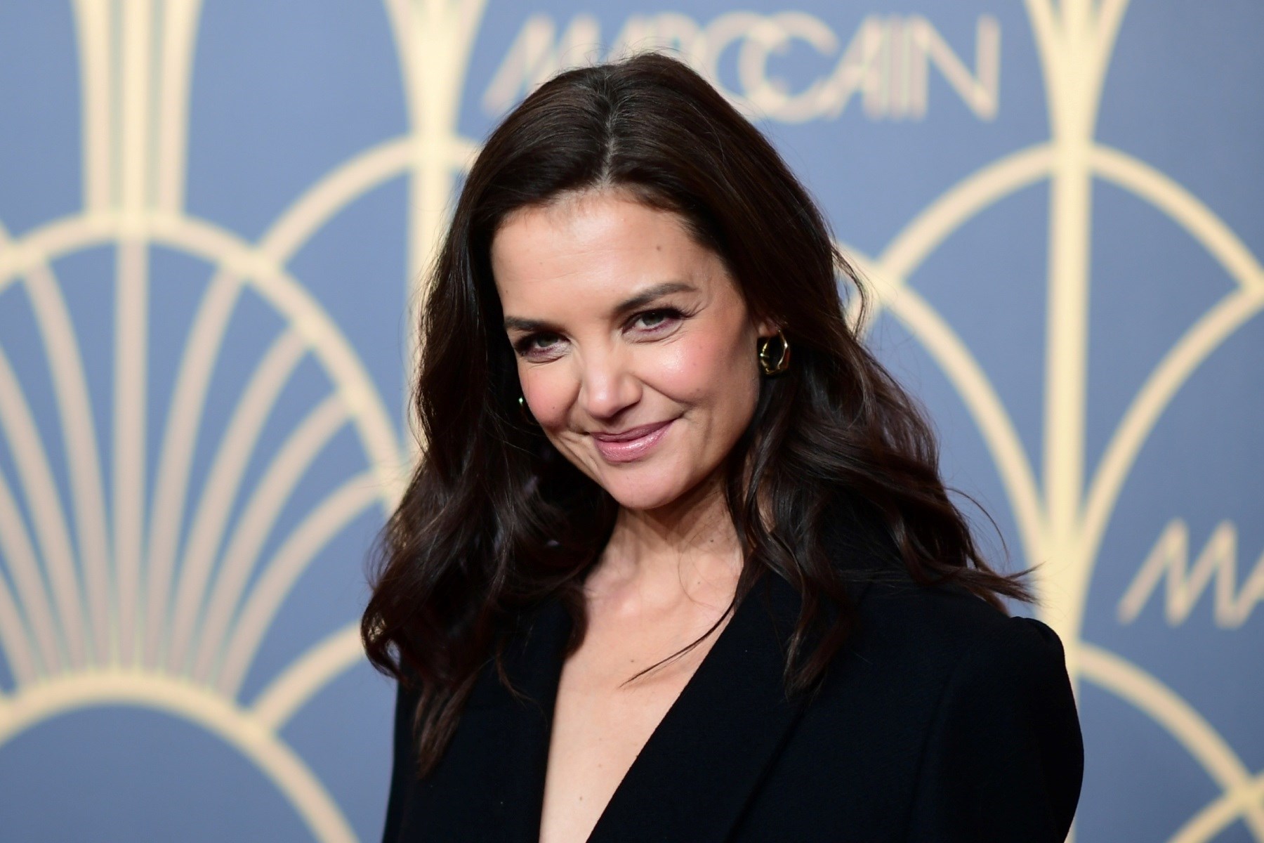 Jednostavan trik Katie Holmes za elegantan i ugodan jesenski stol