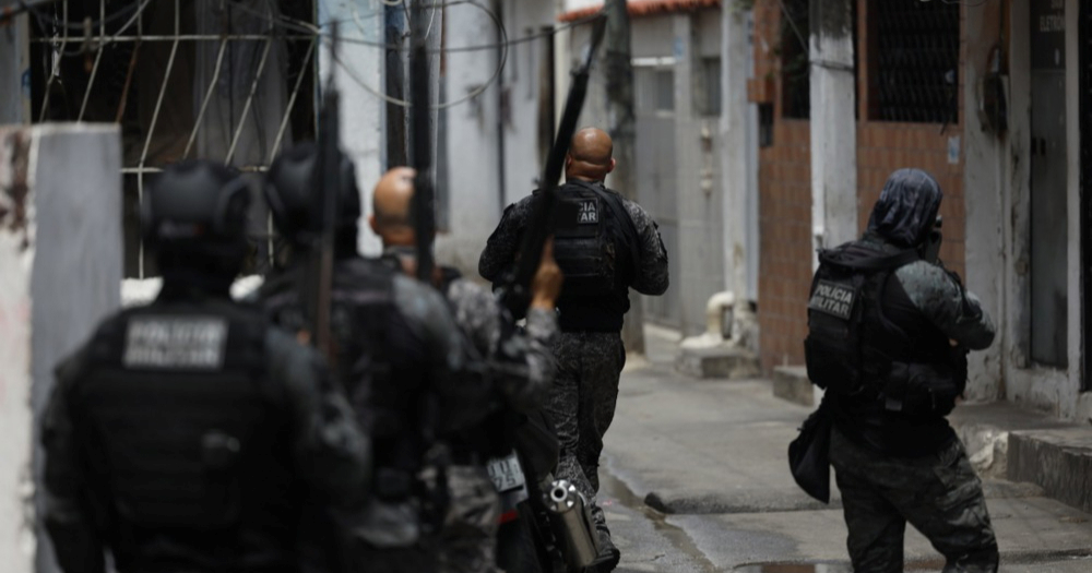 FOTO Velika policijska akcija u favelama Rio de Janeira, 20 mrtvih