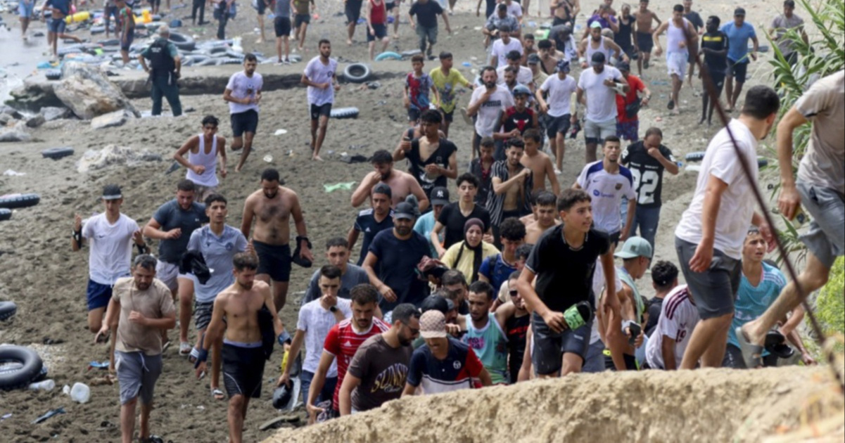 Maroko pustio migrante prema Ceuti. Španjolska danima imala upozorenja