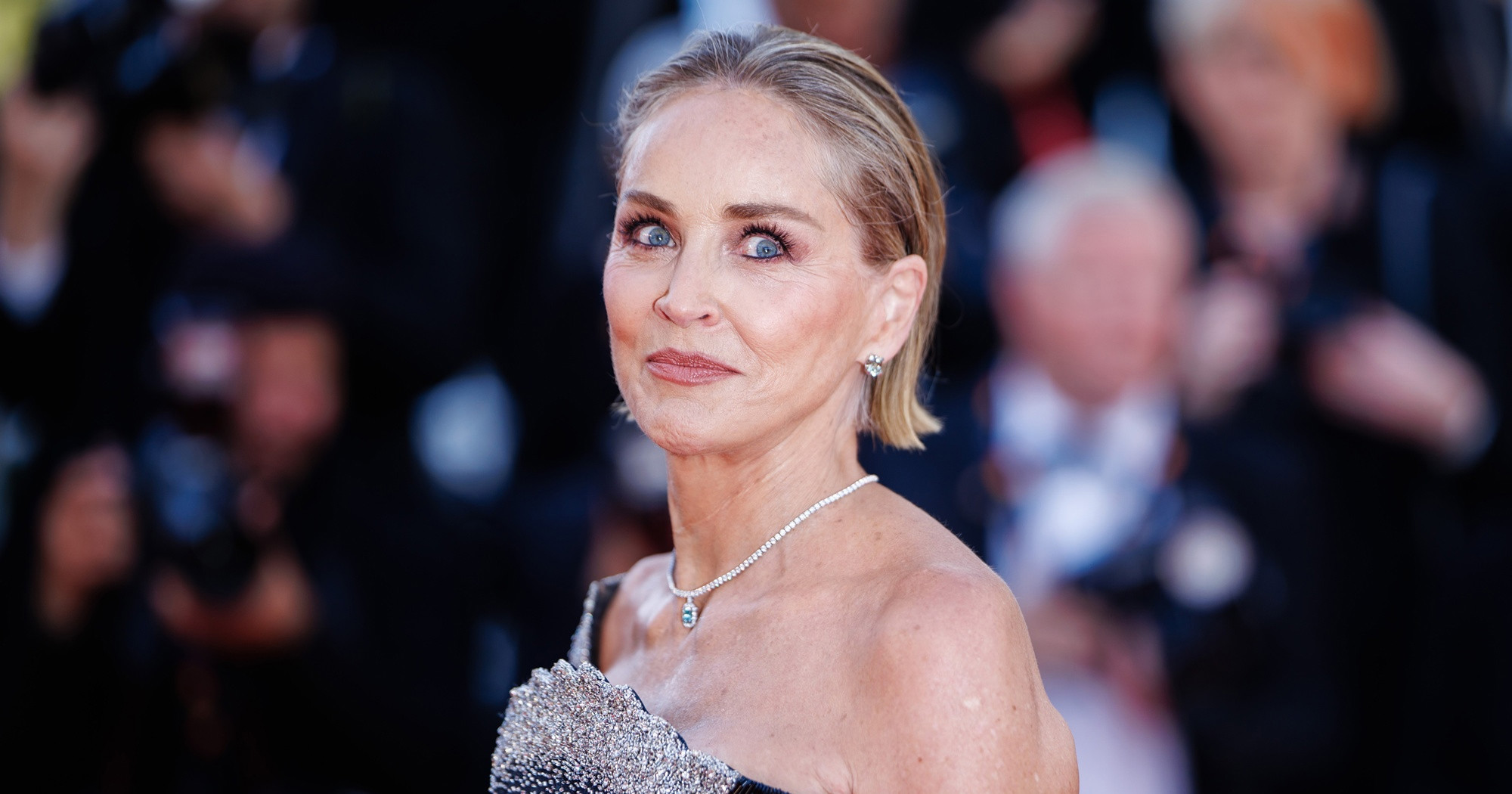 "Spustite taj je*eni telefon": Sharon Stone izgubila živce u Cannesu