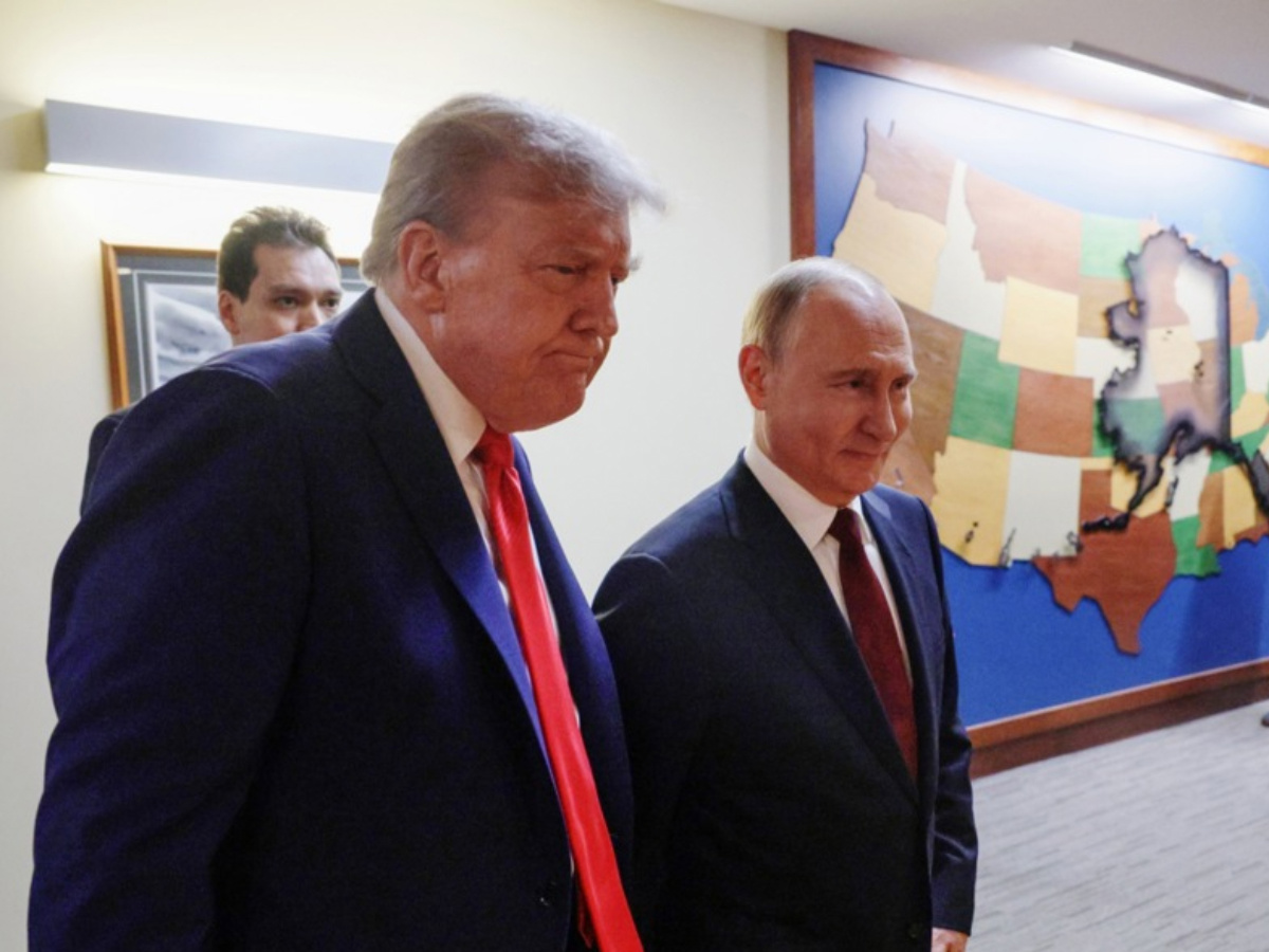 Američki senatori: Putin Trumpa pravi budalom