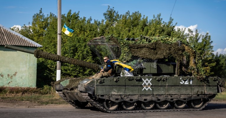 Ukrajina: Kontroliramo područje između Sumija i Kurska. Internetom se šire laži