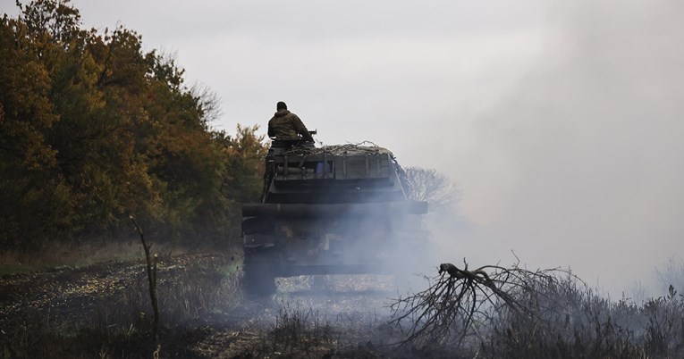 Bivša obavještajka: Rusi neuspješno pokušavaju izgladniti branitelje u Bahmutu