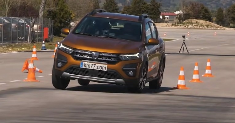 VIDEO Dacia bolja od Golfa i Tesle na testu izbjegavanja losa