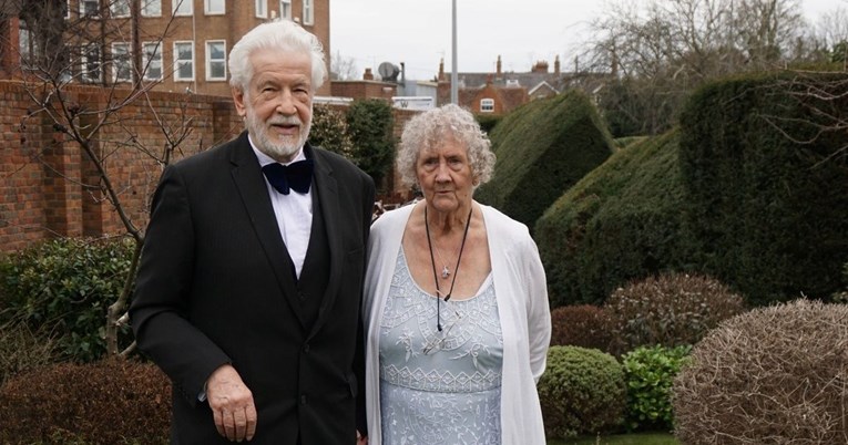 Par iz Engleske vjenčao se 60 godina nakon što su im roditelji raskinuli zaruke