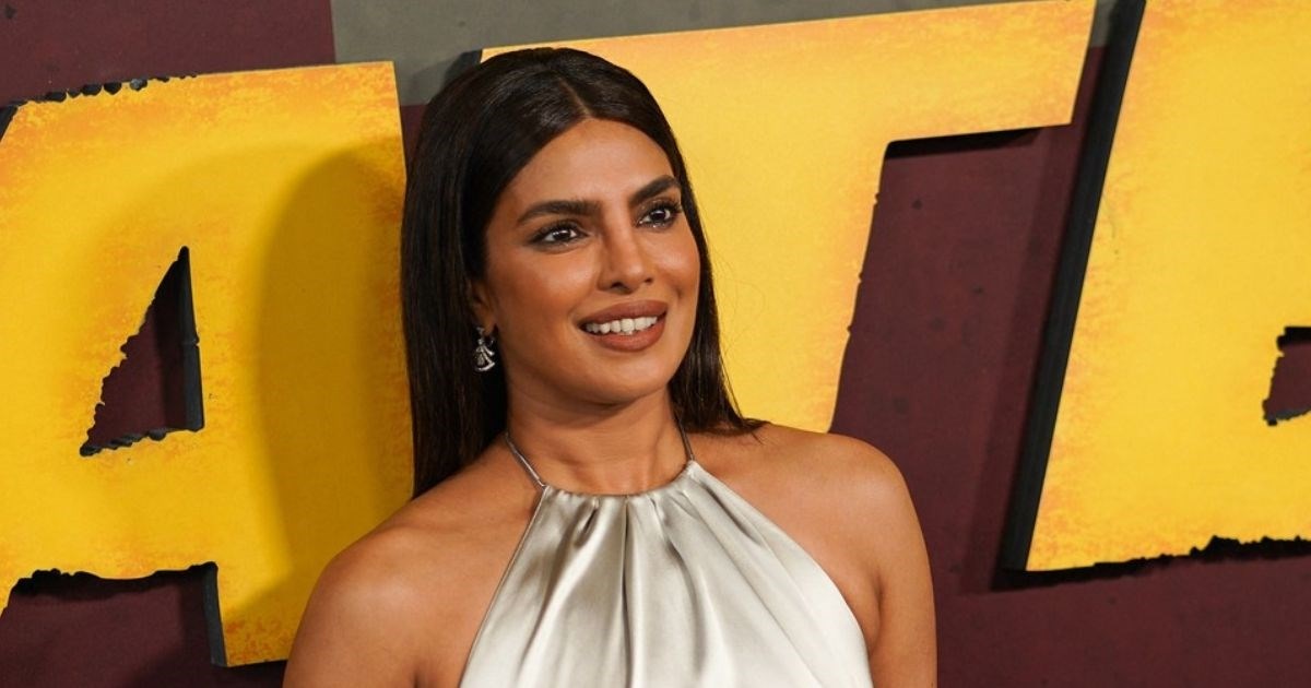 Priyanka Chopra na premijeri filma u New Yorku oduševila odabirom modne kombinacije