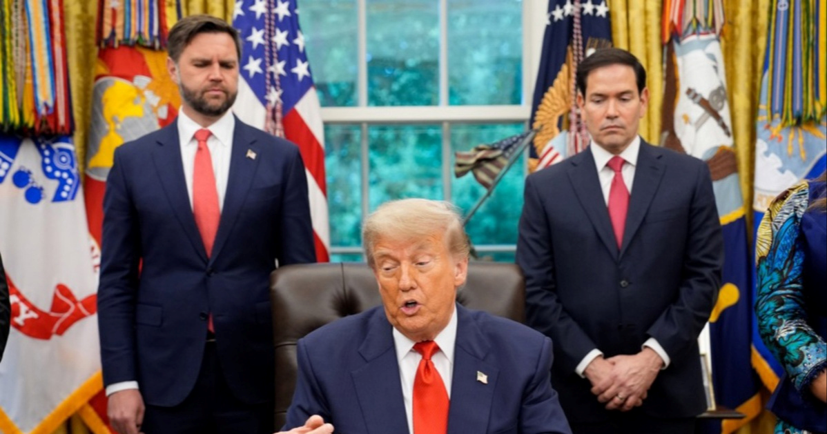 CNN: Podrška ratu s Iranom velik je politički rizik za Vancea i Rubija