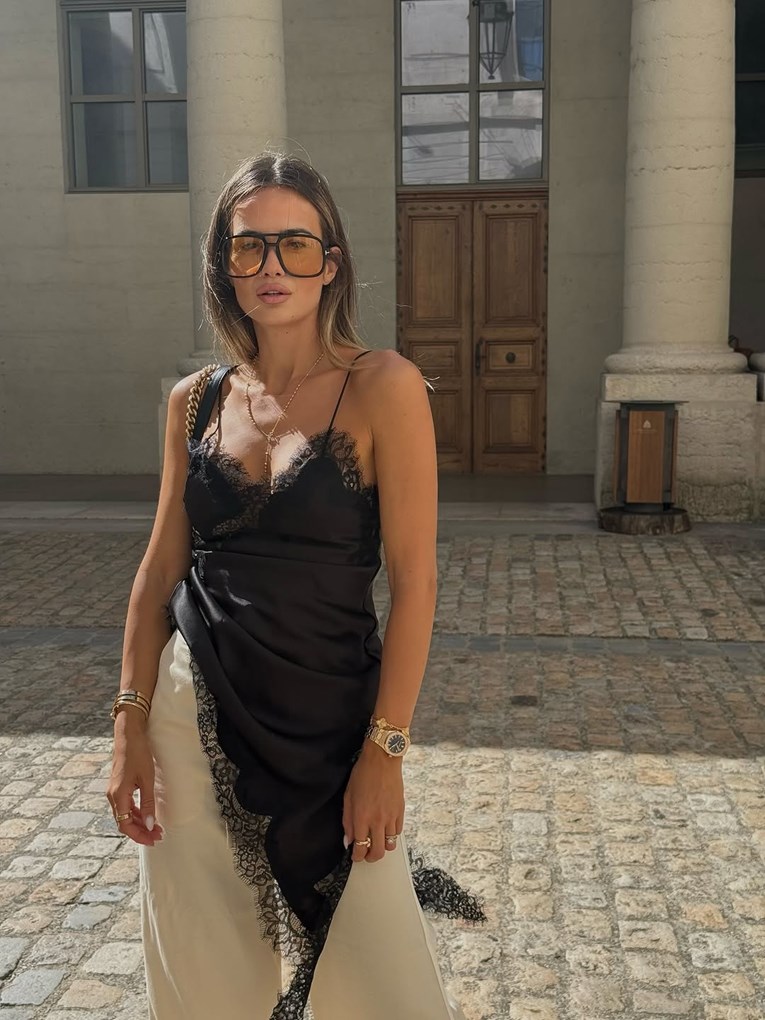 Adriana Ćaleta-Car oduševila dvjema haljinama, ne znamo koja je ljepša