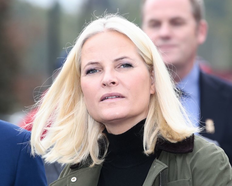 Može li Mette-Marit biti kraljica Norveške nakon skandala s Epsteinom?