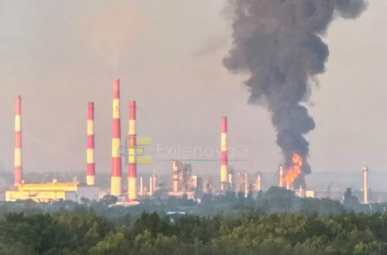 Ukrajina napala rafineriju i vojni pogon duboko u Rusiji
