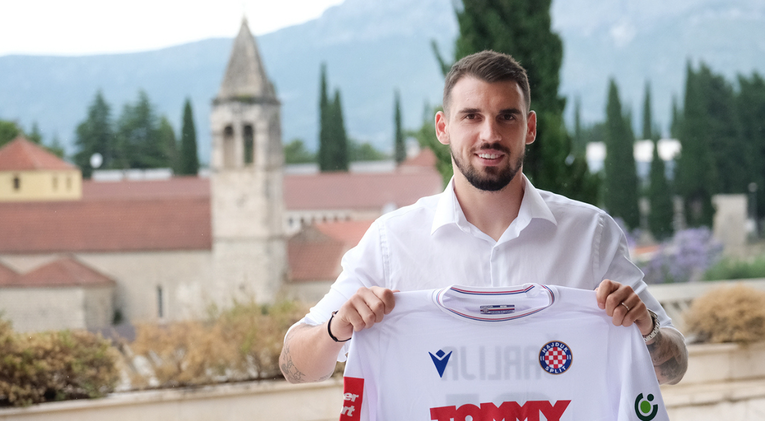 Novi stoper Hajduka: Svi su maštali o Barceloni i Realu, a ja o Hajduku