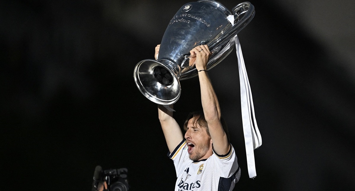 As: Modrić je ostao zbog četiri rekorda. Prvi ruši već u listopadu