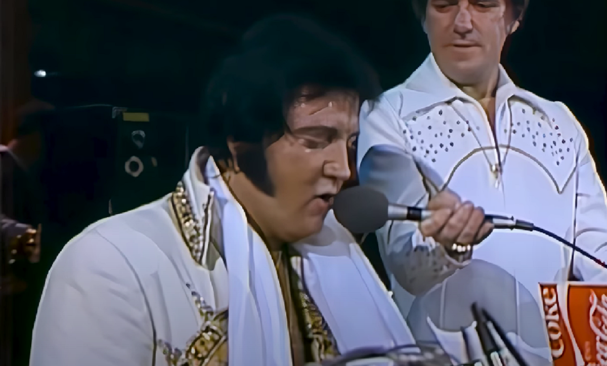 Elvis Presley je u jednom periodu života šest mjeseci večerao isto jelo