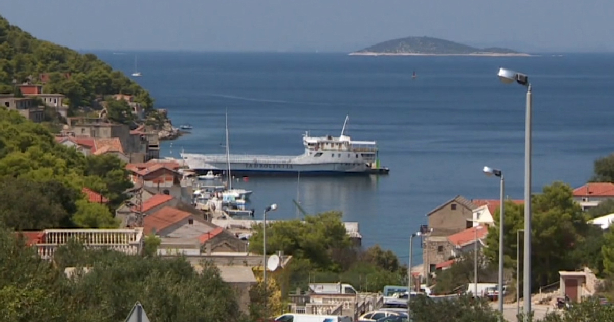 Otočani u Dalmaciji ustali protiv uzgajališta tune. "Nećemo devastaciju mora"