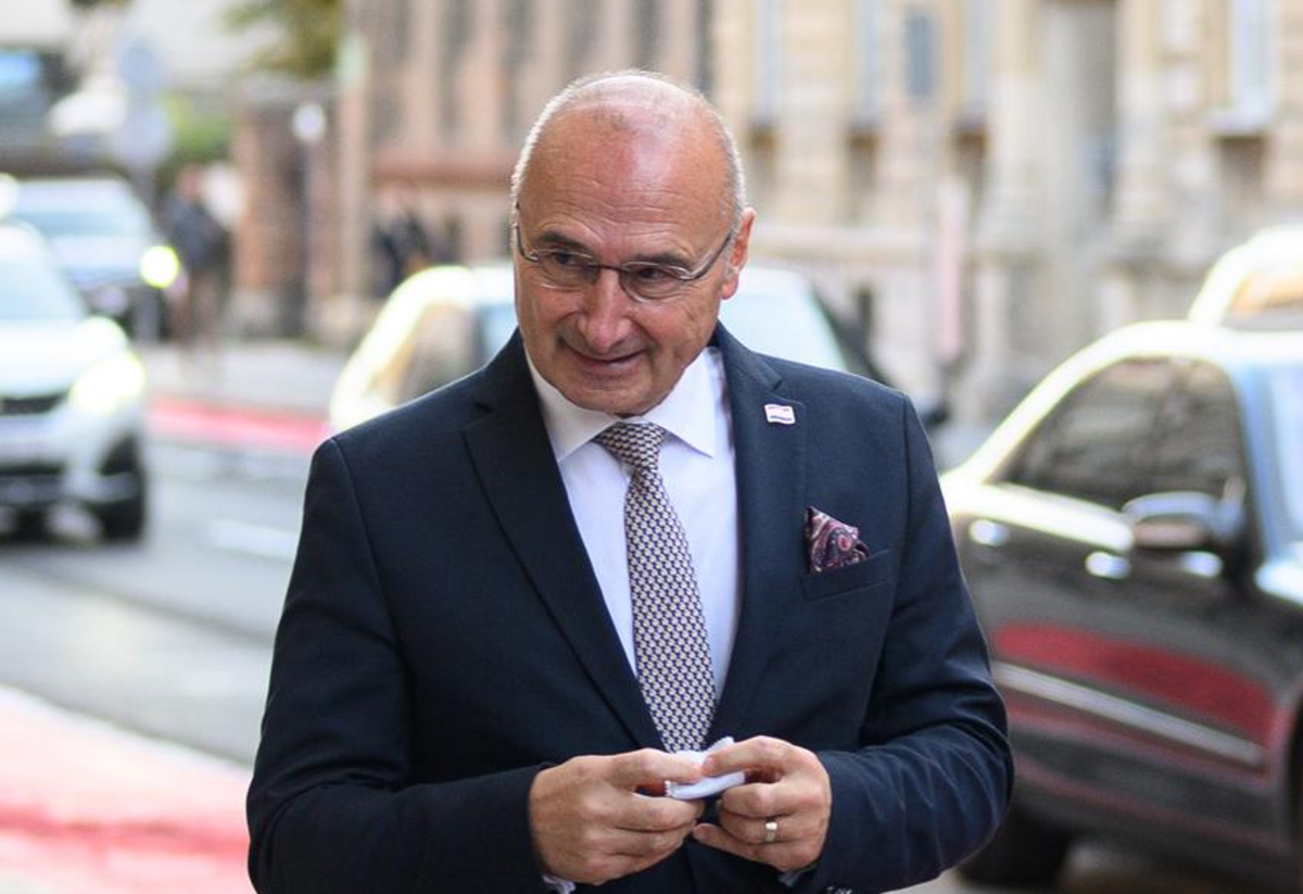 Grlić Radman želi postati vitez