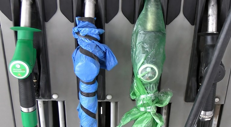 Osam benzinskih pumpi već ograničilo prodaju goriva