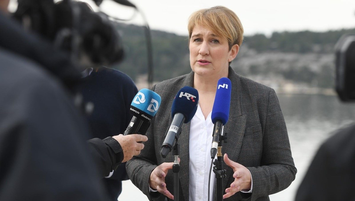Gradonačelnica Supetra: Kako Jadrolinija misli izdržati sezonu?
