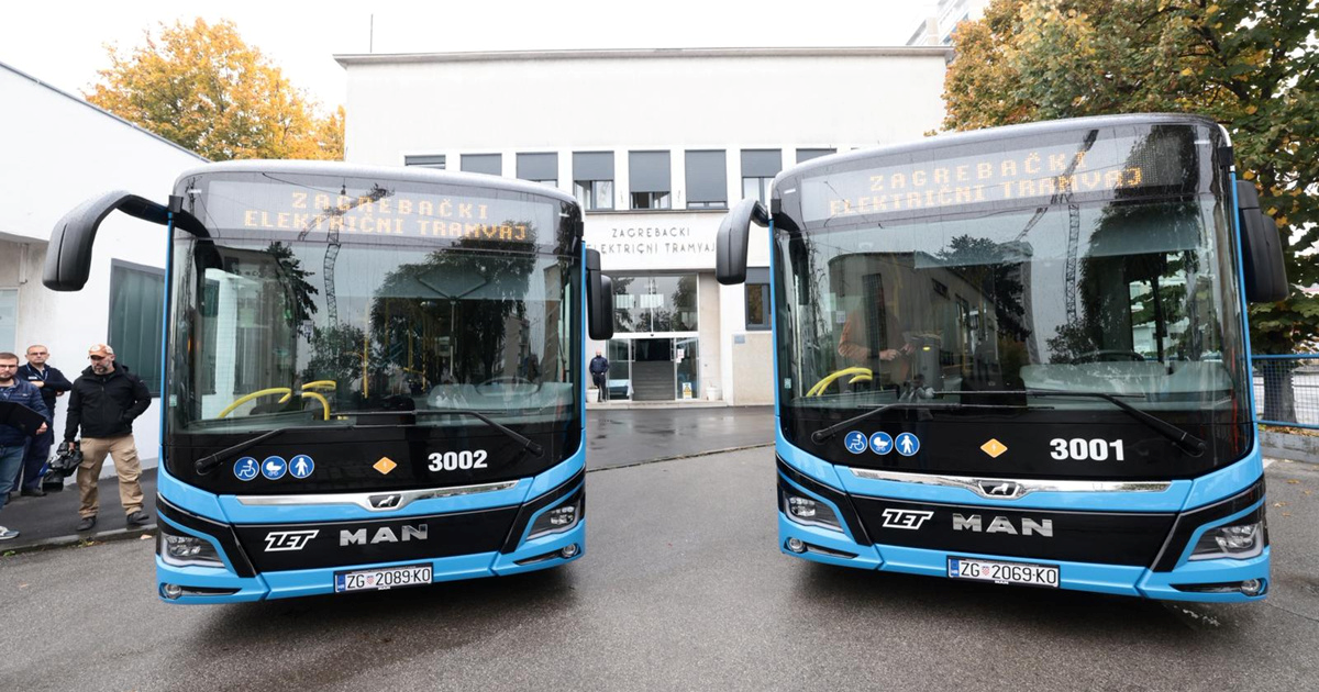 FOTO I VIDEO Tomašević predstavio električne buseve. Šef ZET-a: Imaju doseg od 330 km