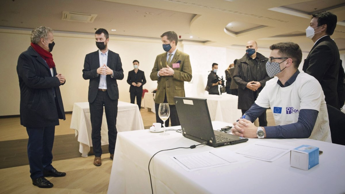 Ponovno brojenje listića na pola biračkih mjesta u Mostaru nakon prigovora HNS-a