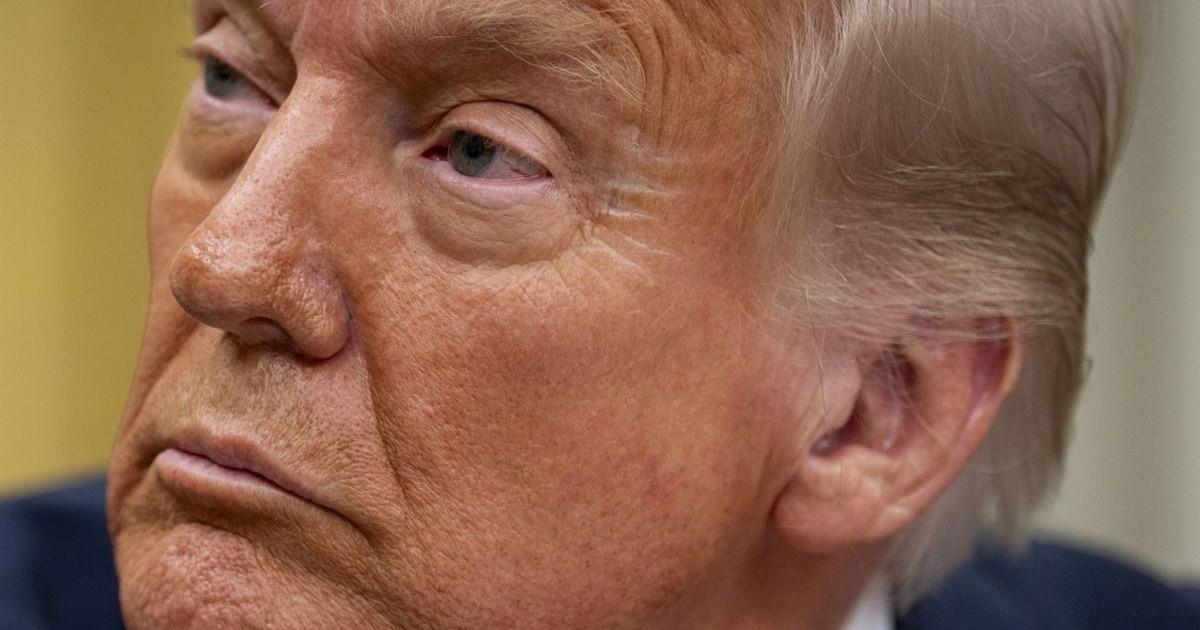 Trump želi zatvoriti desetak konzulata