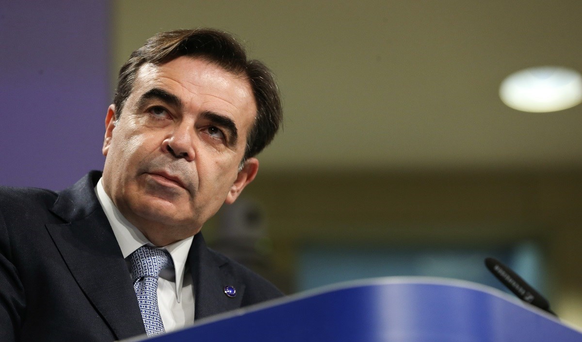 Potpredsjednik Europske komisije: Cjepivo je božićni poklon svim Europljanima