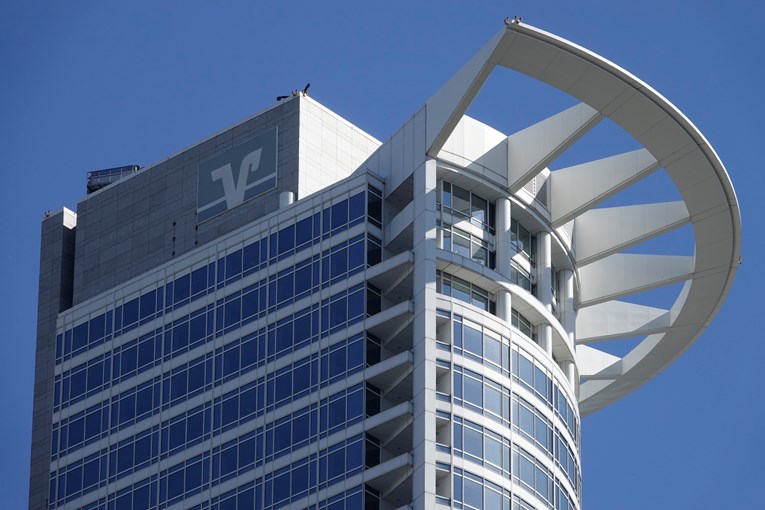 Njemačke banke zatvaraju račune AfD-a, stranka se buni