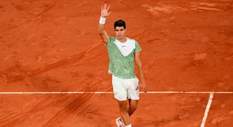 Fenomenalni Alcaraz pomeo Tsitsipasa za polufinale Roland Garrosa protiv Đokovića