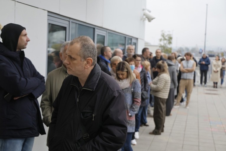 Trebao je glasati u Beogradu. Zbog greške završio na biralištu u Banjoj Luci