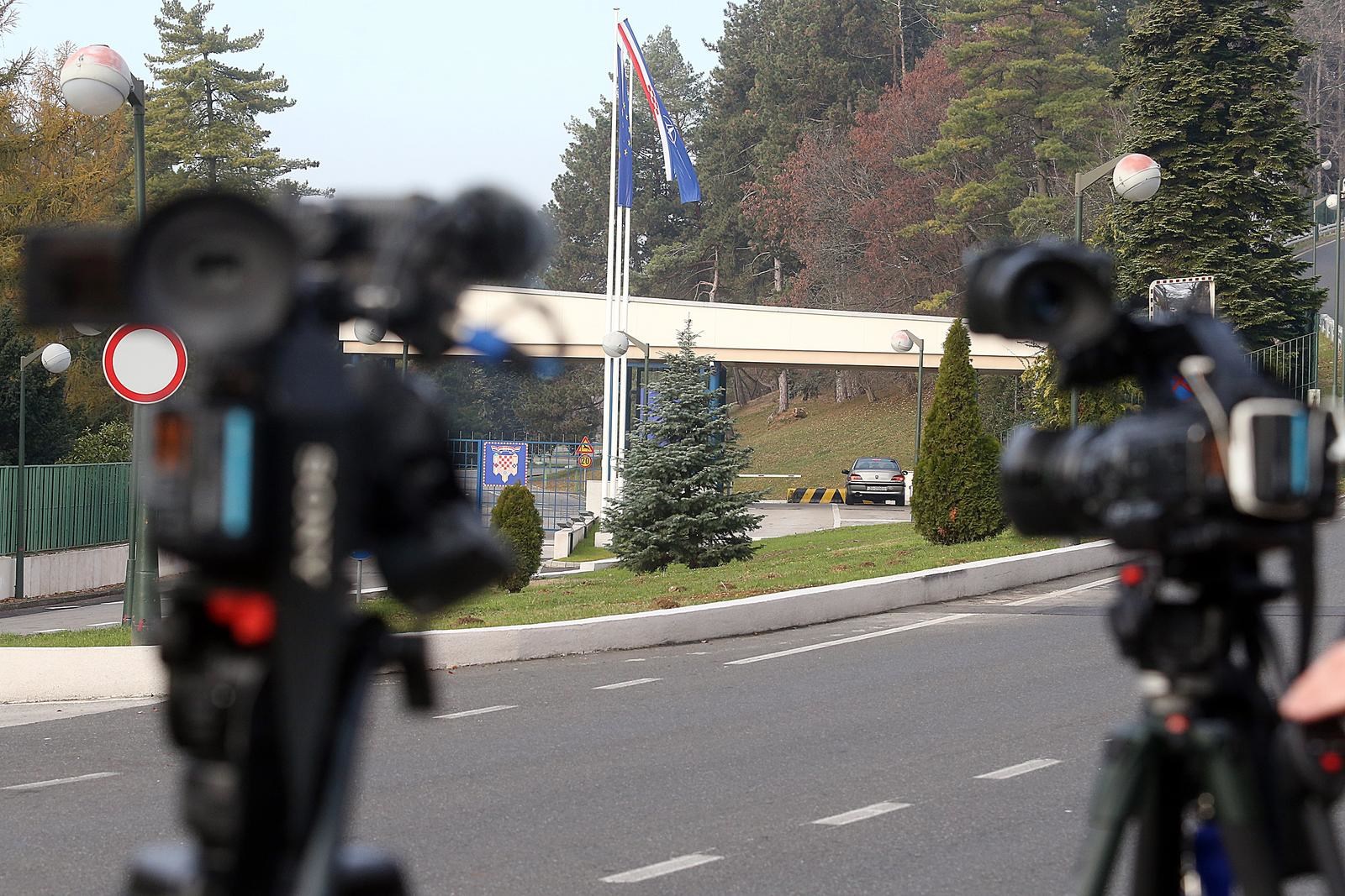 Umirovljeni brigadir htio upasti na Pantovčak. Božinović: Svi su odradili dobar posao