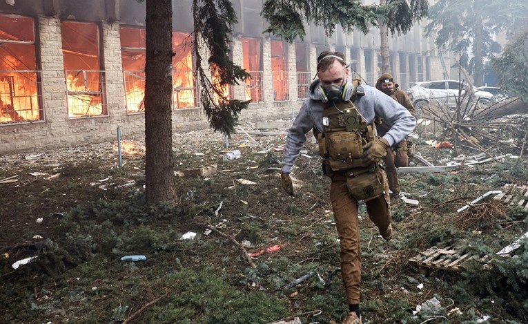 Ukrajinska obrana je pred kolapsom. Ovo su najgori scenariji za kraj rata