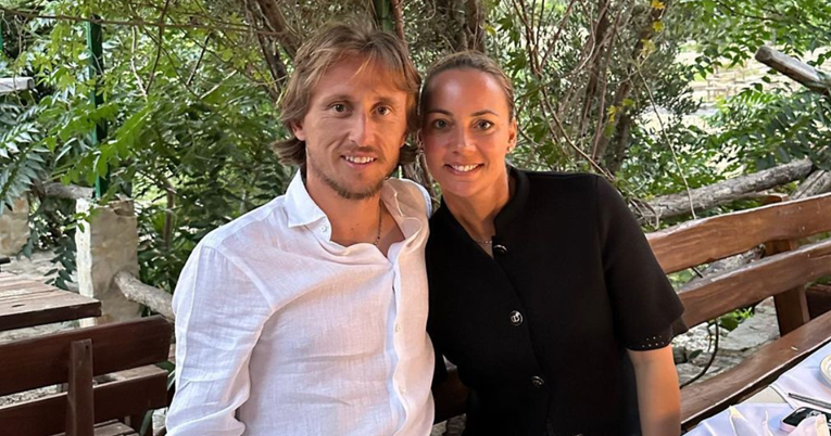 Luka Modrić objavio fotke s Vanjom i čestitao joj rođendan: "Ljubavi moja..."