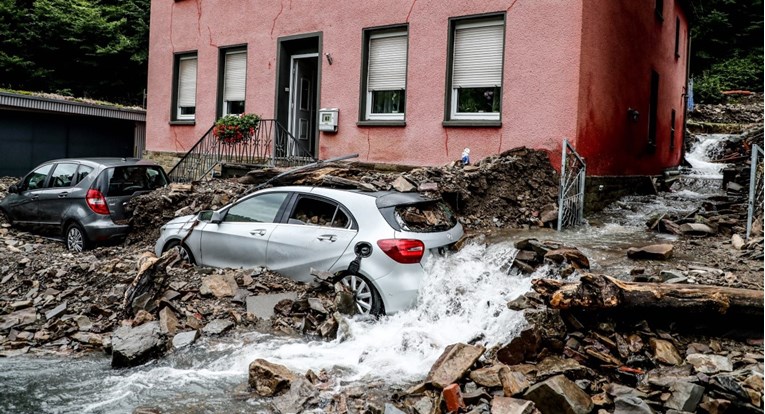 Najmanje 42 mrtvih u poplavama u Njemačkoj: "Ovakvu katastrofu još nismo doživjeli"